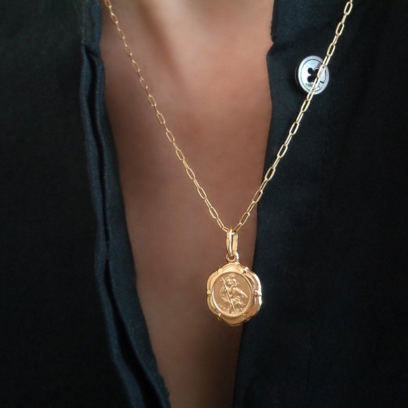Genuine 10K Gold St Christopher Pendant Necklace Real Gold Paperclip Chain - Picture 1 of 6